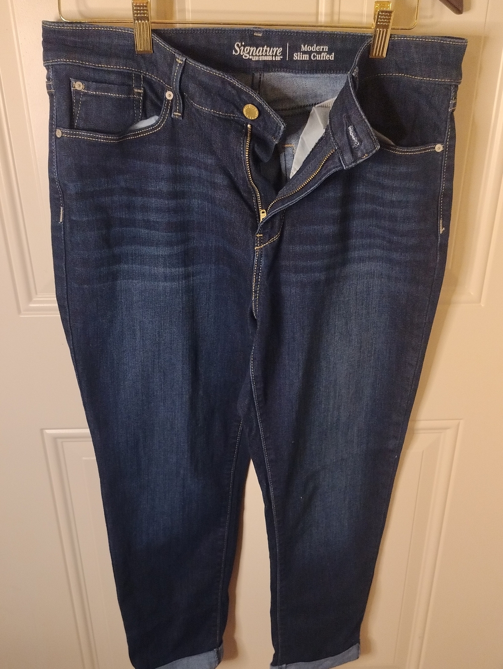 Signature Modern Slim Cuffed Women's Jeans - Dark Blue Size 16